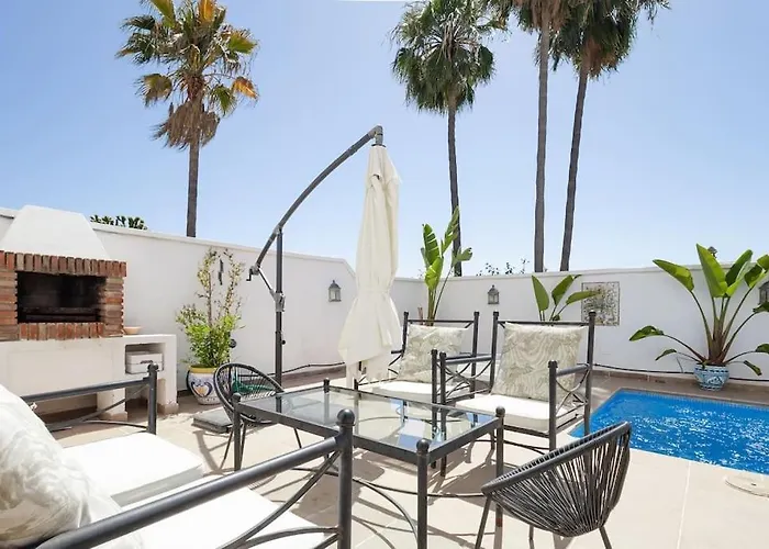 Private Pool In Charming Andalucian Pueblo Rdr392