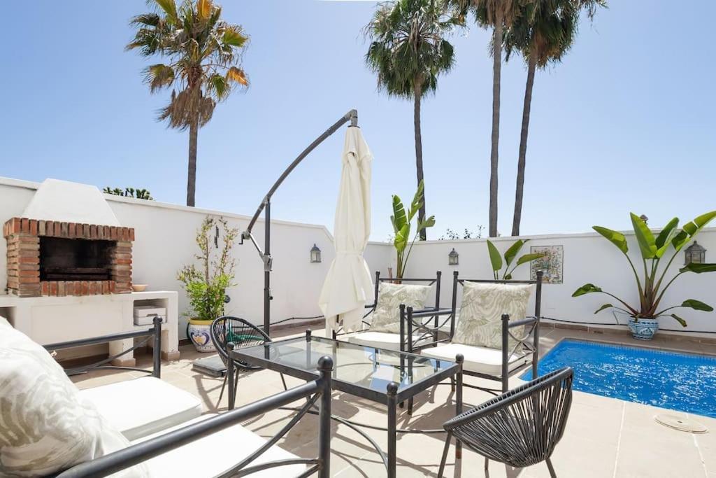 Private Pool In Charming Andalucian Pueblo Rdr392